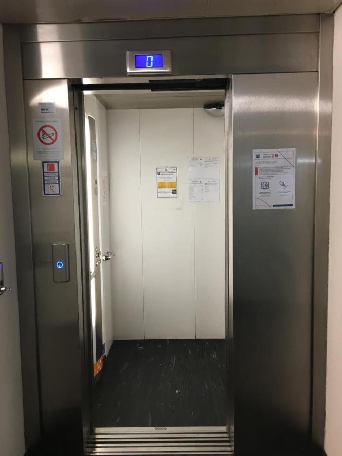 Ibis Budget Rochefort ภายนอก รูปภาพ
