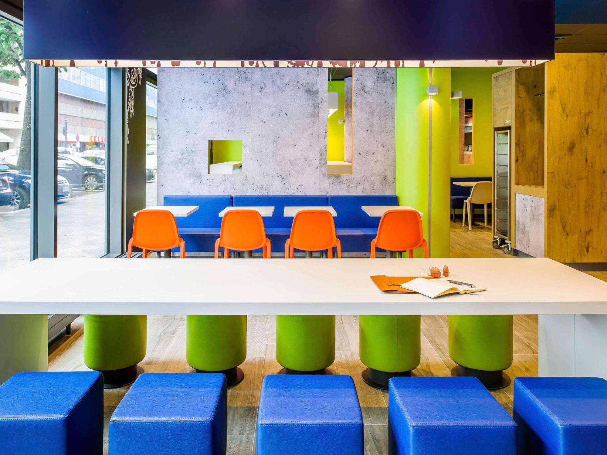 Ibis Budget Rochefort ภายนอก รูปภาพ